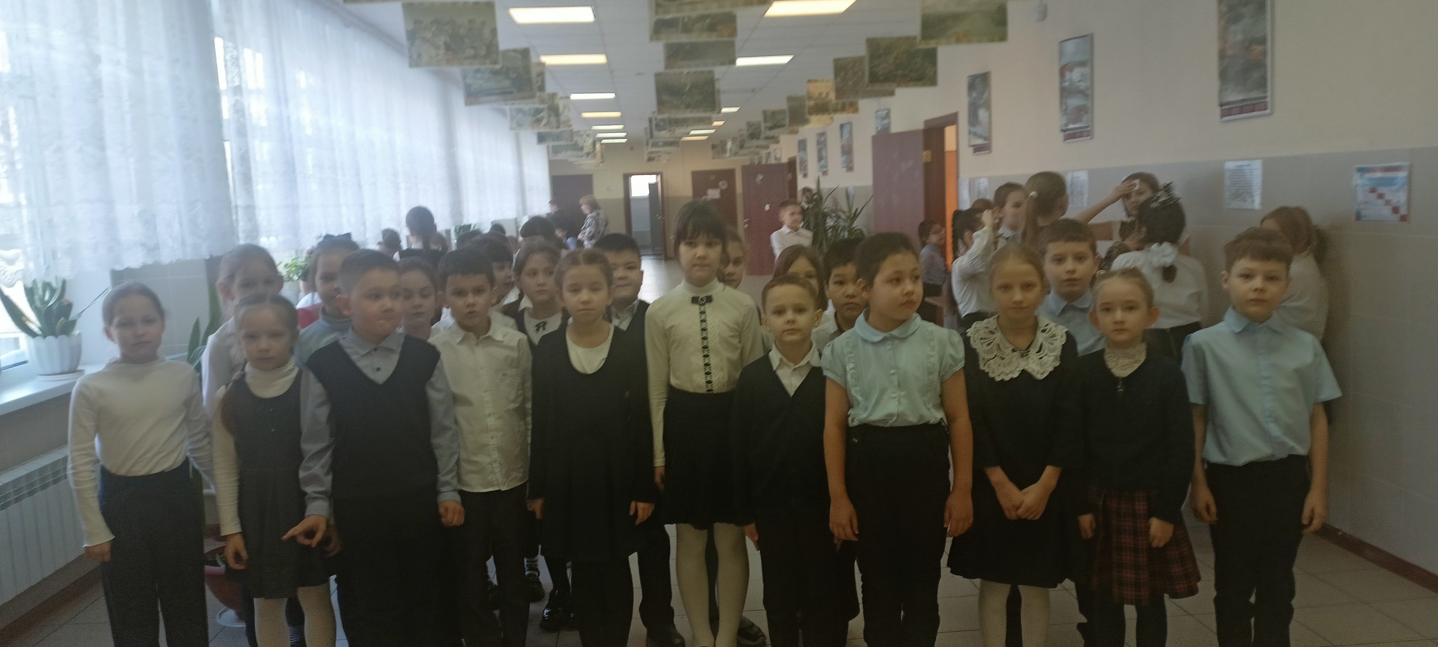 Ученики 2Ж класса посетили «Аллею Славы».